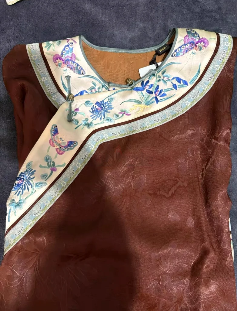 Silk fragrant cloud yarn fabric Ancient Chinese Dress Silk Classical Embroidery Oblique Blouse63239081094785113