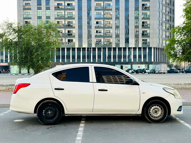 Nissan Sunny 2019 GCC URGEN SALE63399967640577113
