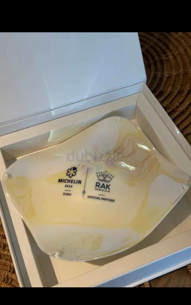تُقدّم ميشلان لوحة سيراميك حصرية من شركة راك62929655380866111