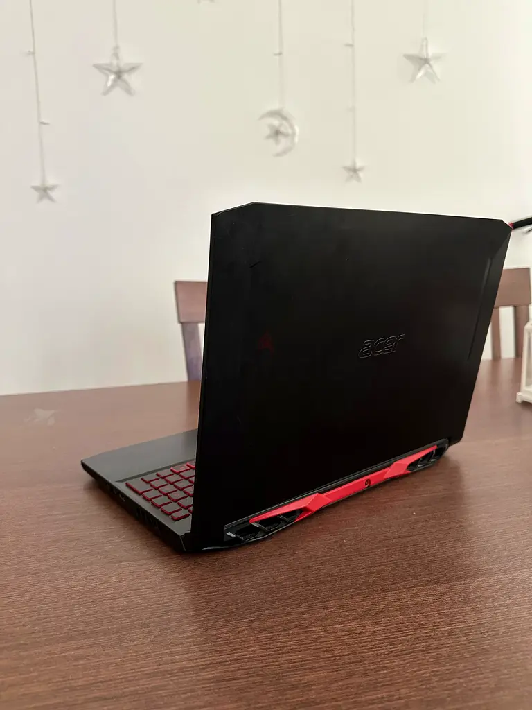 Acer nitro 563255526730753113