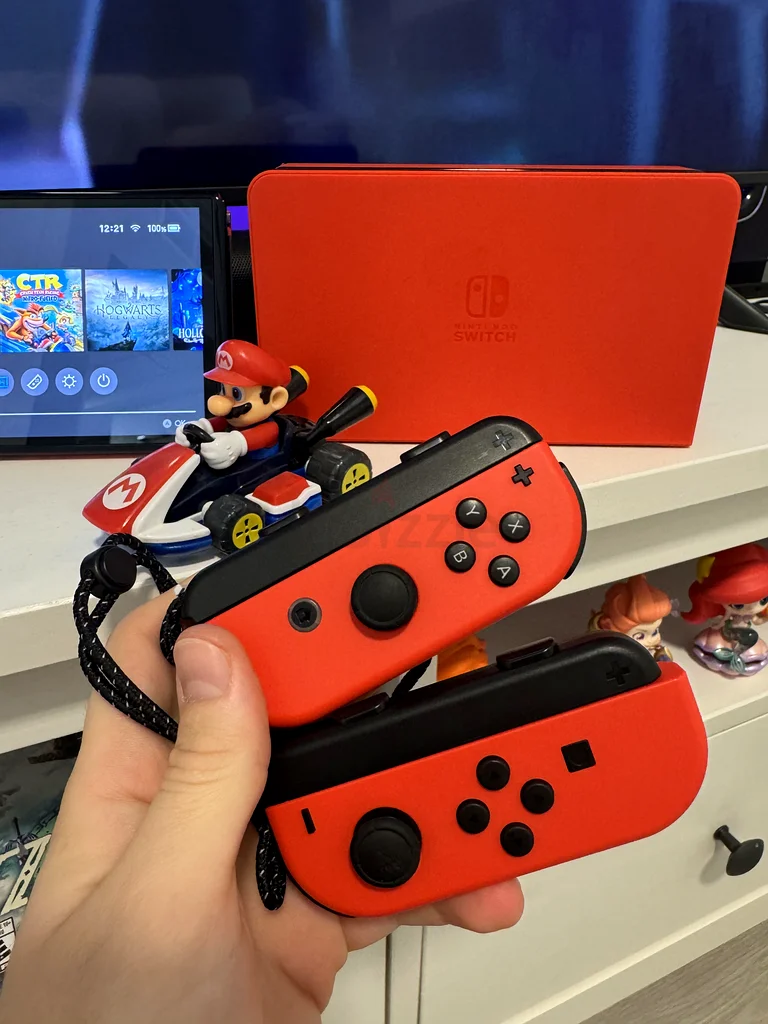 Nintendo Switch Oled exclusive Mario edition !.. full set with case + mario party game63173869148033112
