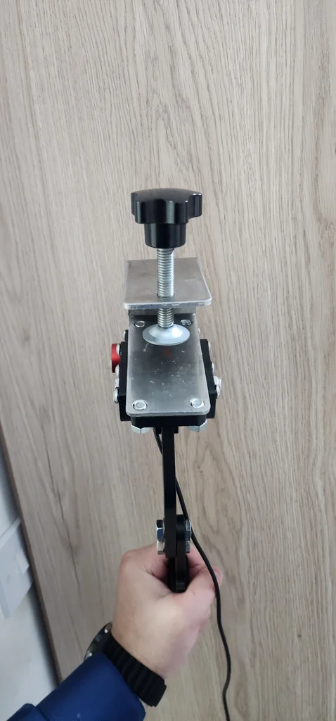 Electric handbrake for gaming62934690288897112