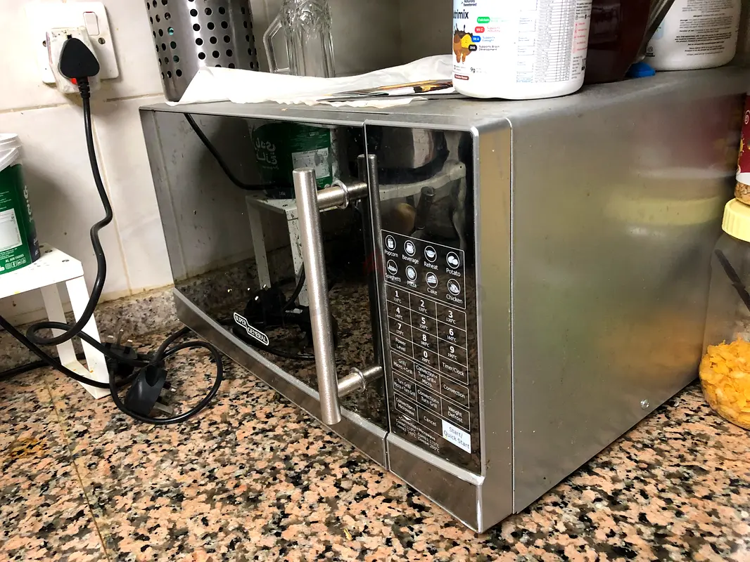 Convention Microwave Oven - Super General63248246656898111