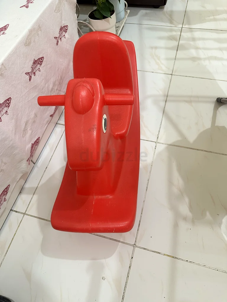 Toys63263497363714112