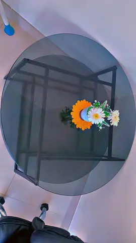 Round Glass table