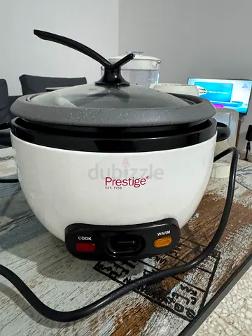 Cook Up Delicious Meals with the Prestige Slow Cooker!