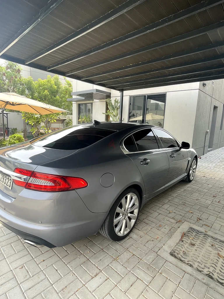 Jaguar Full Option Luxury Low Kilometer Lady Driven In Excellent Condition63222309330433113