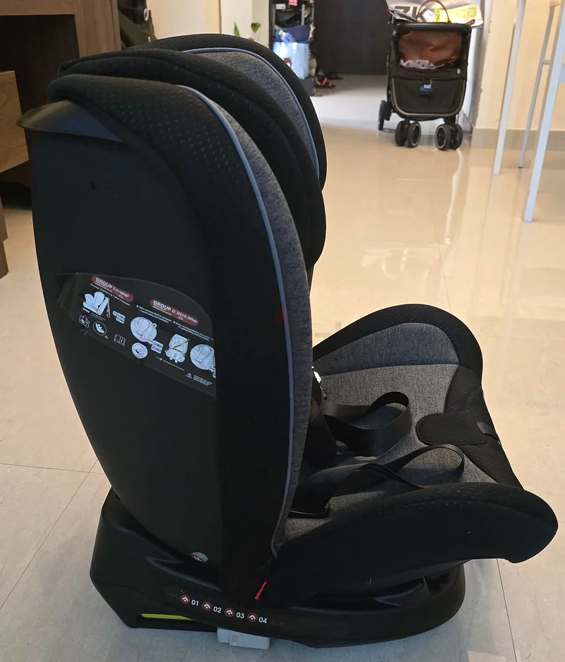 Giggles OriginFIX 3-in-1 Convertible Isofix Car Seat63263496993283111