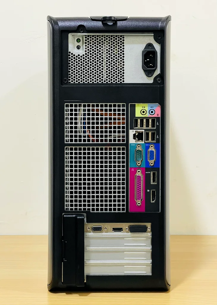 ديل أوبتيبلكس 780 مُجدَّد / وحدة تخزين SSD 240 - قرص صلب 512 - ذاكرة وصول عشوائي 8 جيجابايت - كارت شاشة AMD R7 240 بسعة 2 جيجابايت - مع مبرد إضافي للشريحة63255537868161112