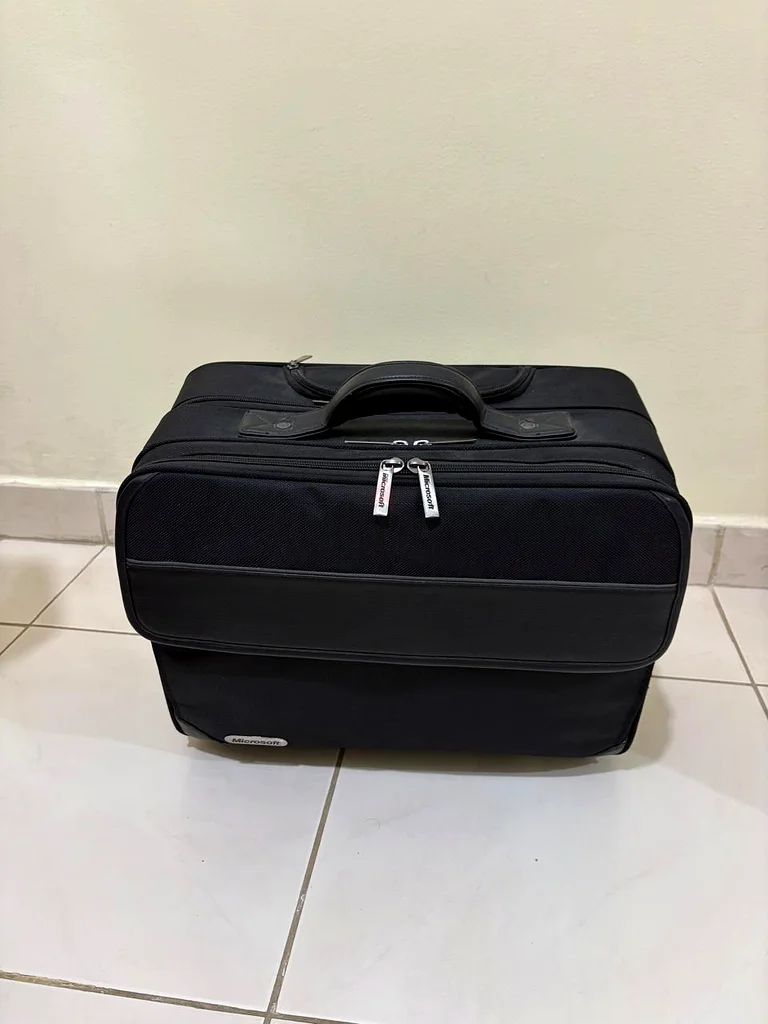 حقيبة عجلات مايكروسوفت للحاسوب المحمول63260760773762114