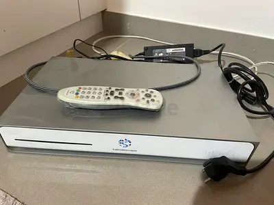 Kaleidescape Cinema One Model K0503-0100 - Perfect for Home Entertainment!