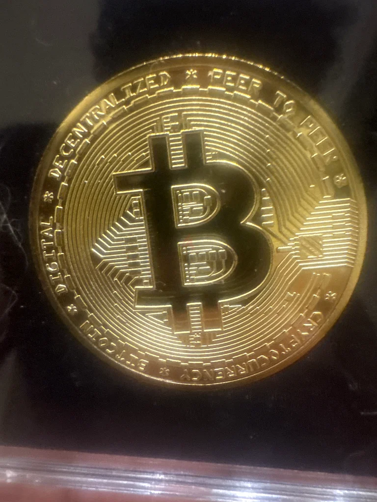 Rare Collectible Cryptocurrency Coin63263495119489110