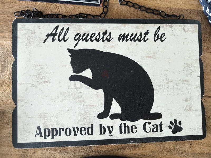 Various vintage signs62930642349314118