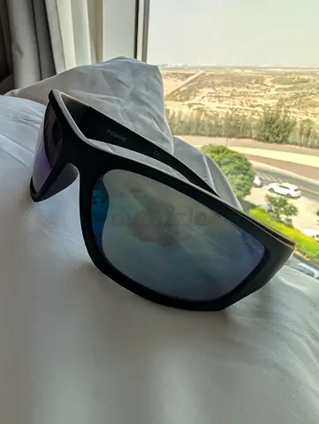 Stylish Polarized Sunglasses for Ultimate Sun Protection CAT3 uv protection.