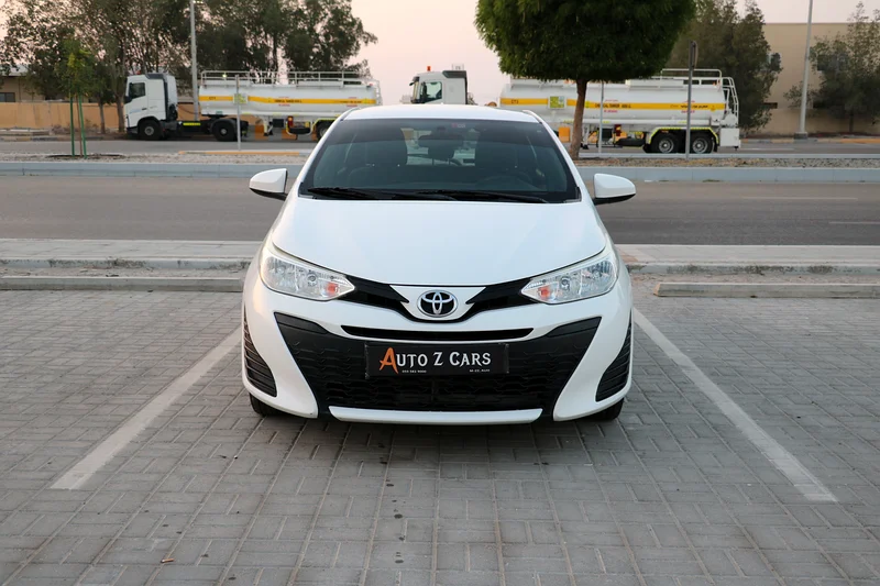 Toyota Yaris SE 2019 Hatchback, accident-free, original paint, agency paint, no accidents63146740842497113