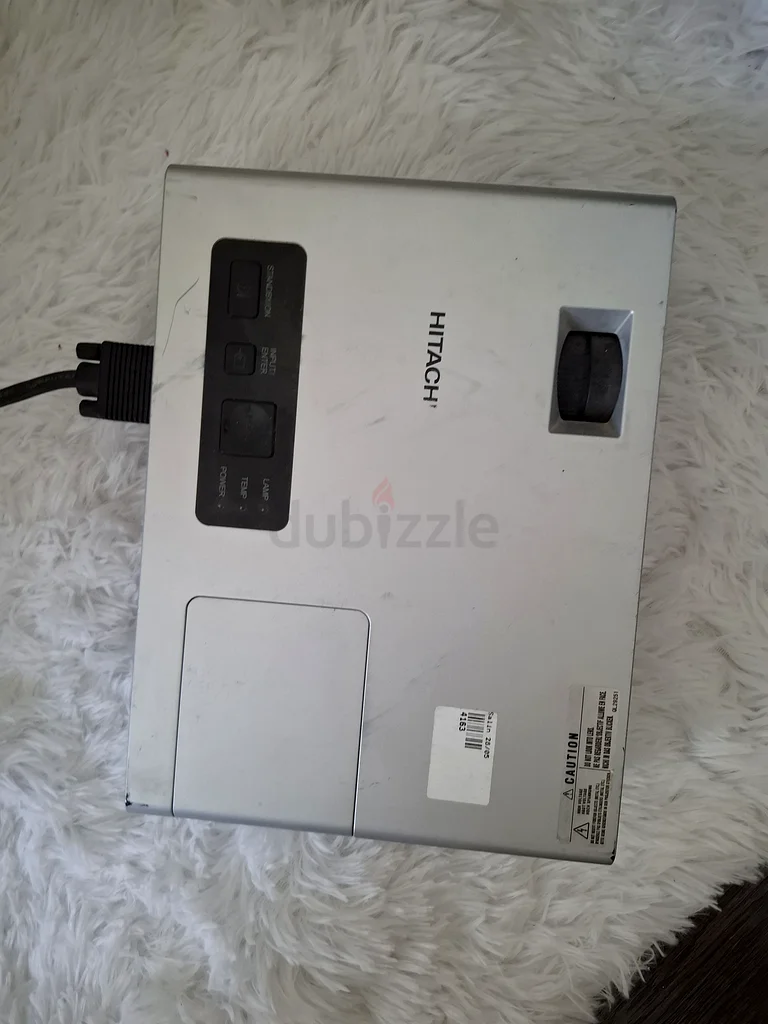Hitachi CP-RX70 XGA Projector for Sale!63265106875139112