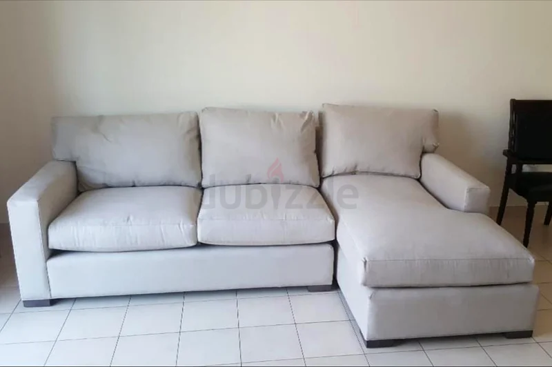 Crate  barrel Sofa , Original price 13,000 AED !!62863822190338114