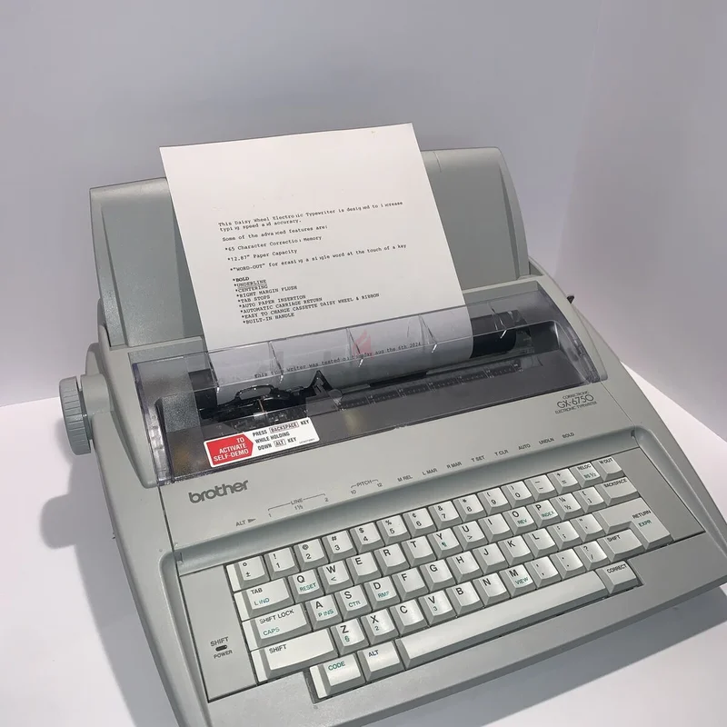 آلة كاتبة كهربائية من براذر GX-6750 ذات عجلة دوارة احترافية629296553898271120