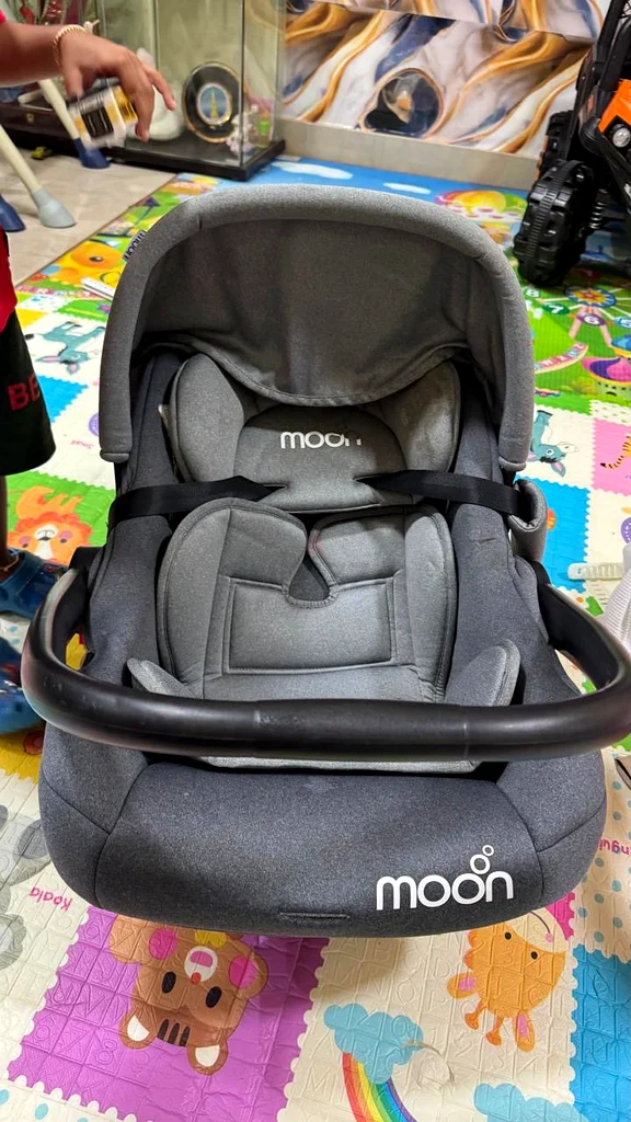baby car seat63204285274882112