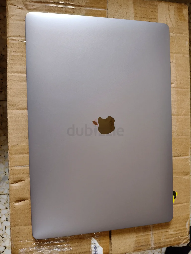 MacBook pro 2019 core i9 2.4 GHz 32GB RAM and 4TB SSD.63254995083778111
