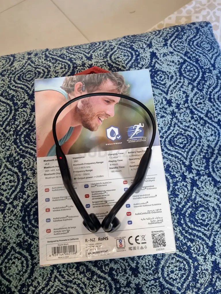 Promote wireless headphones