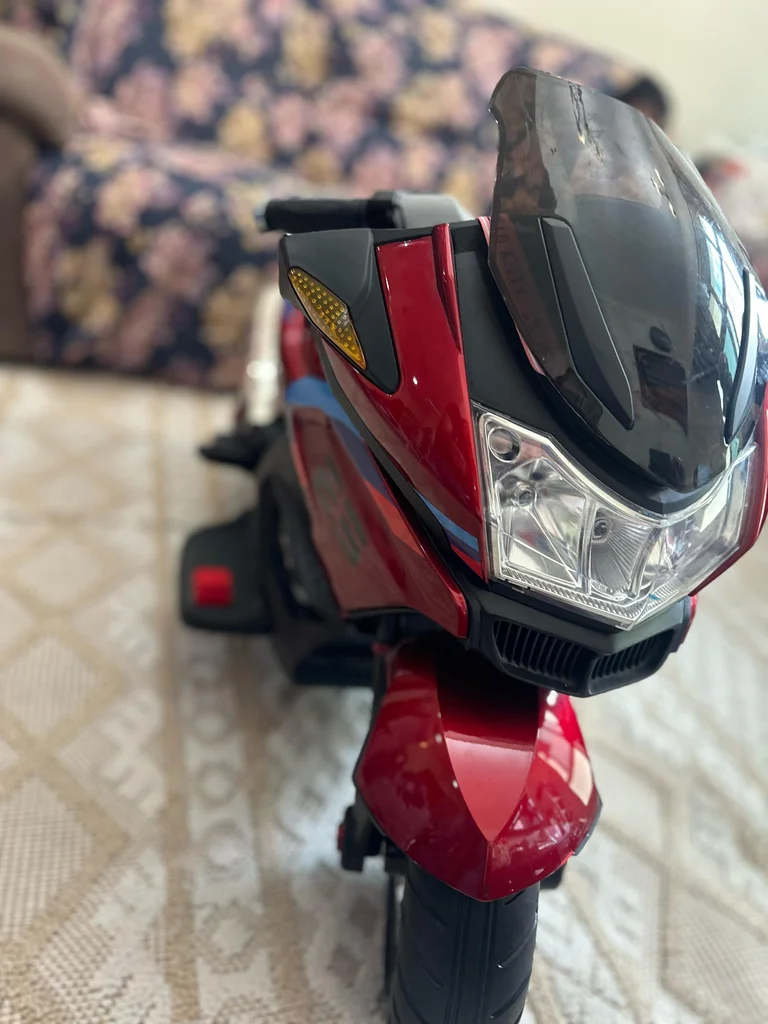Ride in Style: Kids Electric Motorcycle62864710028418114