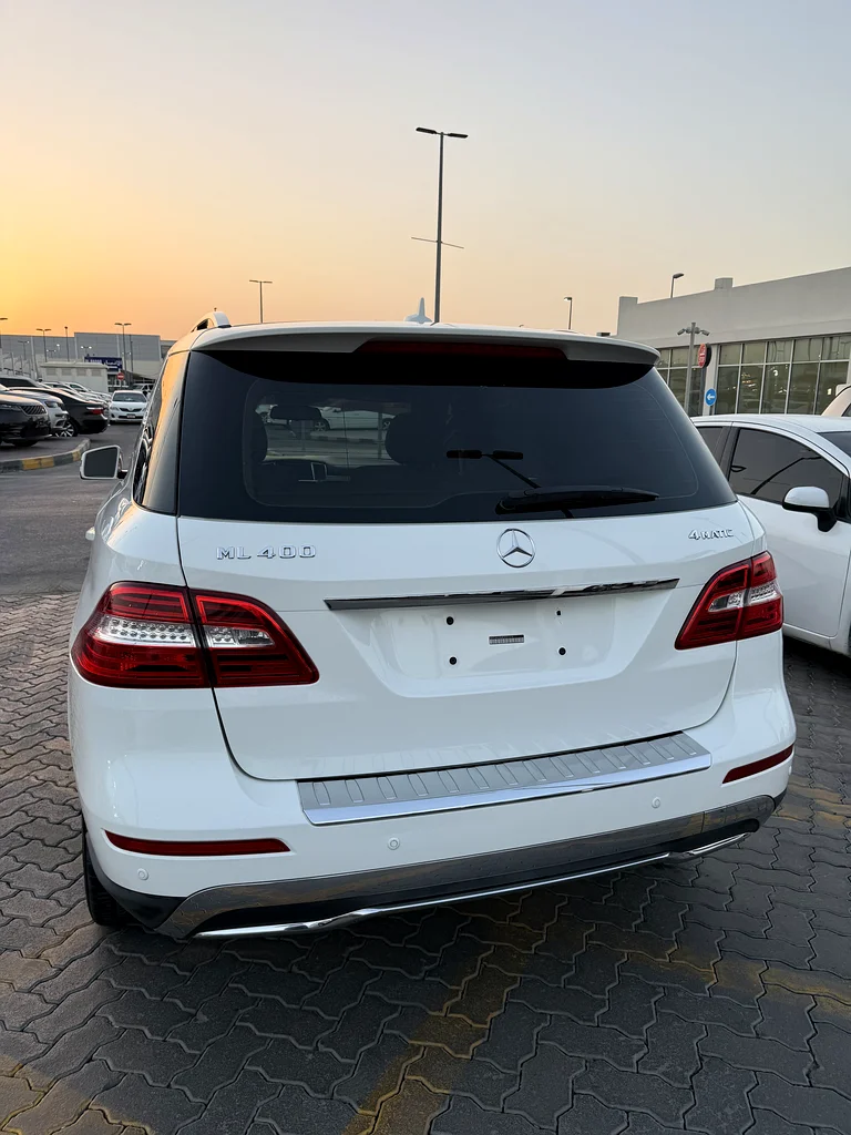 مرسيدس بنز إم إل 40063165696418177114