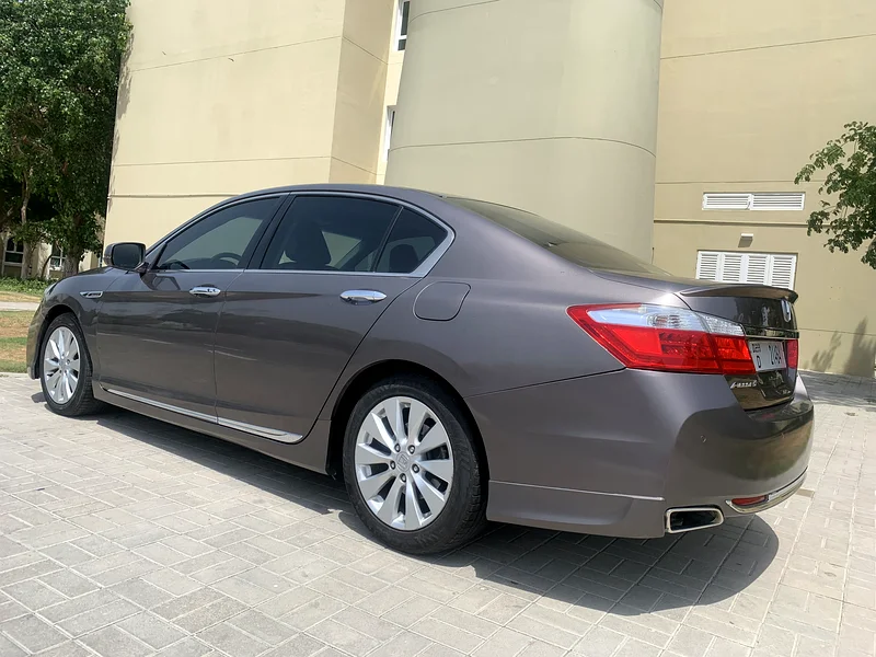 هوندا أكورد بجميع الخيارات63173846044289113