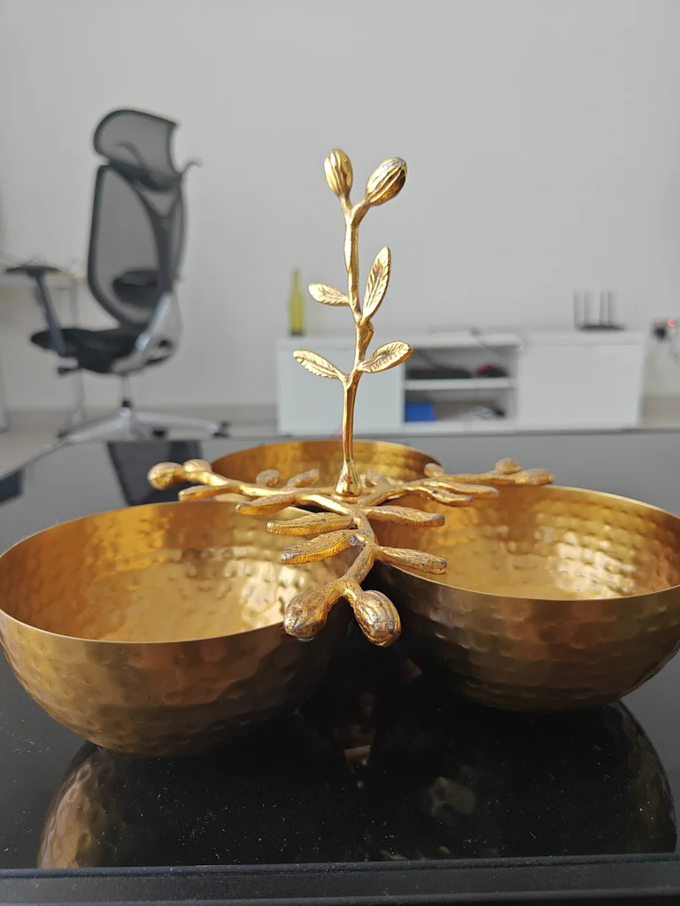 Elegant Gold Decorative Bowl Set with Floral Stand62931677520259113