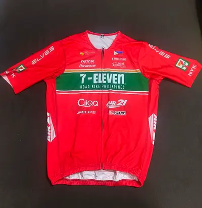 7-Eleven cycling jersey