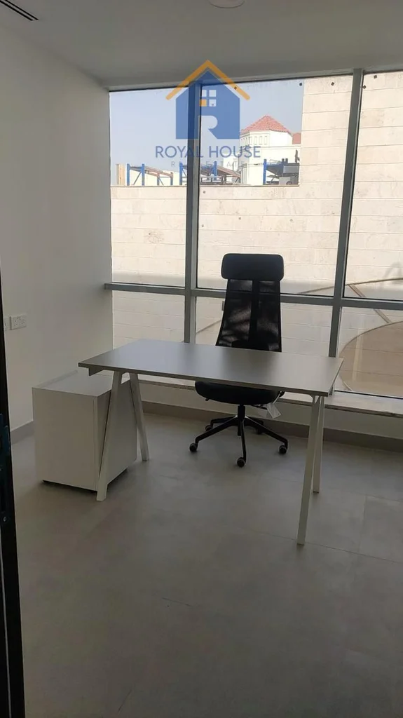 Offices for rent / Muwailih Sharjah / Different spaces62885228349186112