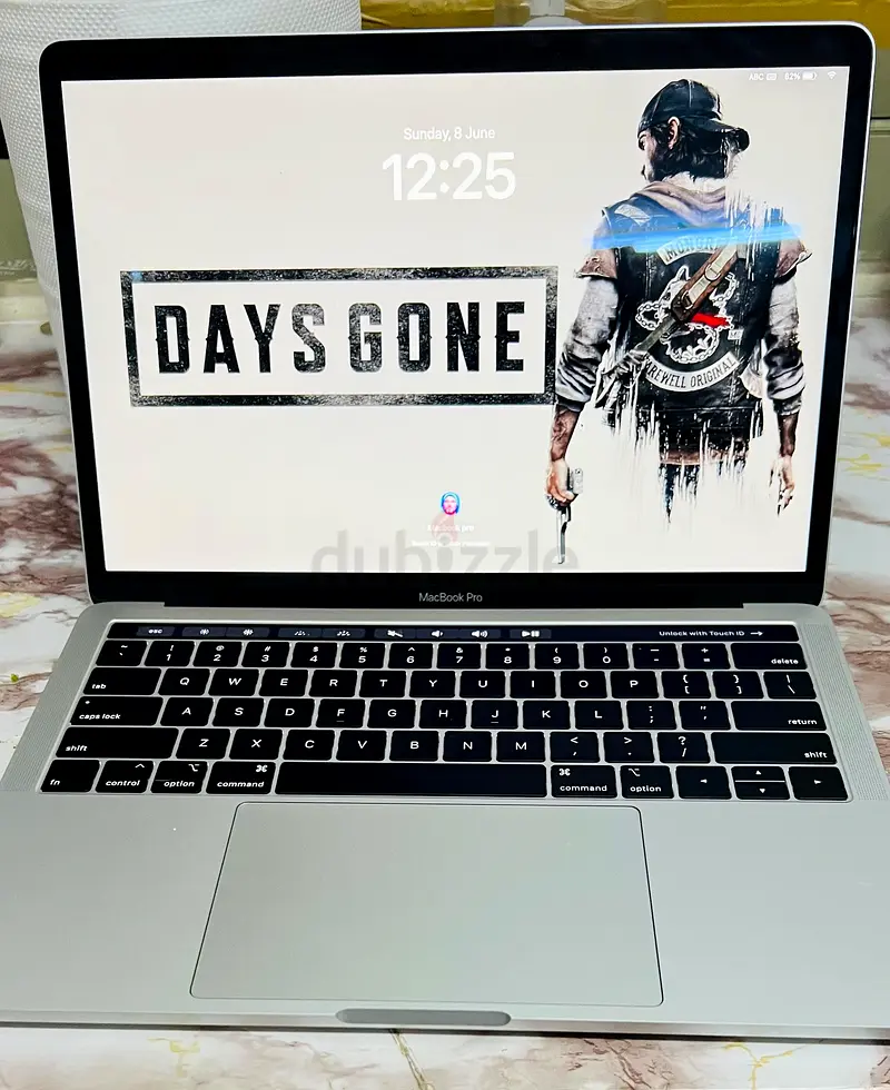 MacBook pro63255533379075111