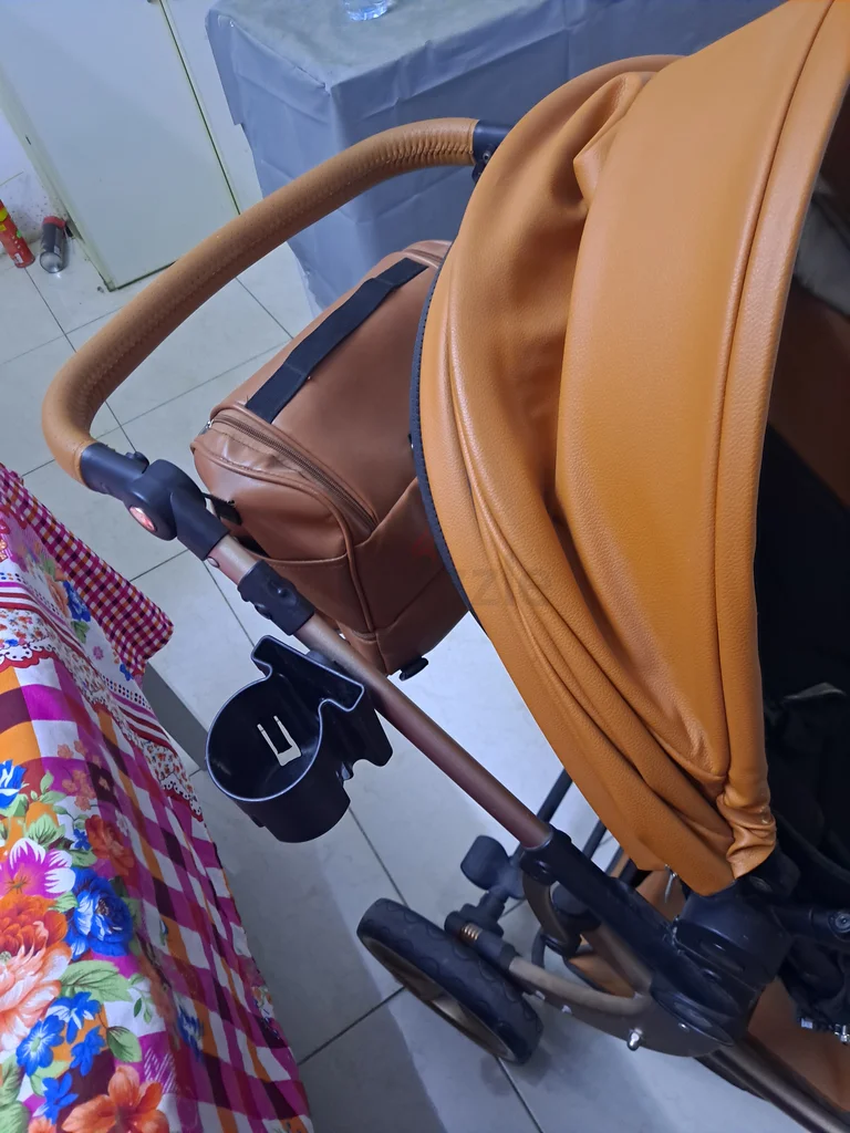 عربة أطفال أنيقة ومريحة لطفلك الصغير62863824463362111