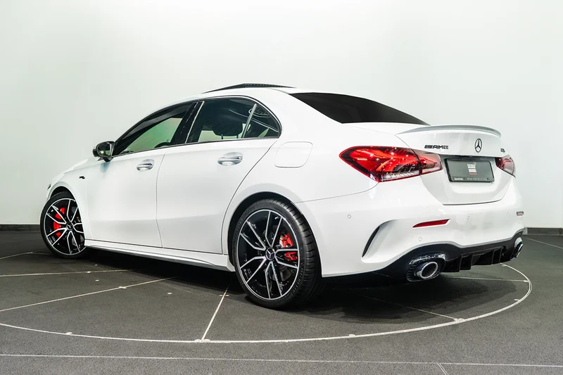 0% Downpayment | AED 2,942 P/M | Gargash Warranty | Service Package Available | Full-Service History62930625314691114