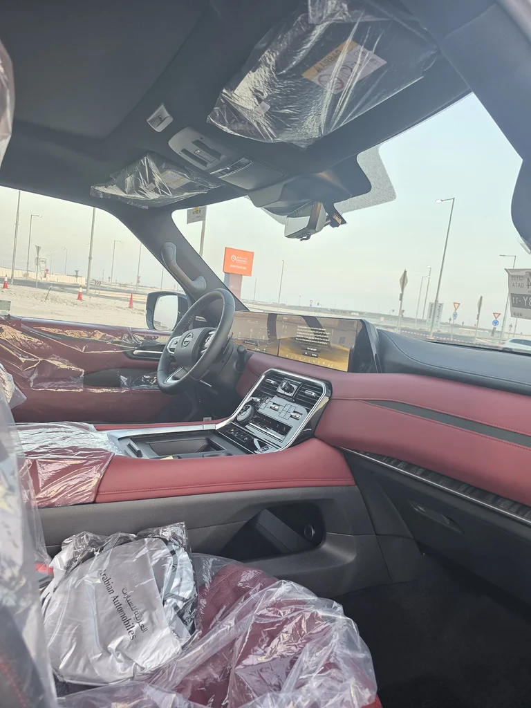 Abu Dhabi City, a city of cars Icad 562932673719937112