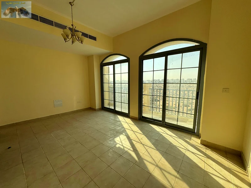 بدون عقد سنوي | جميع الفواتير مضمنة | طابقين بتصميم عملي62867812909186114