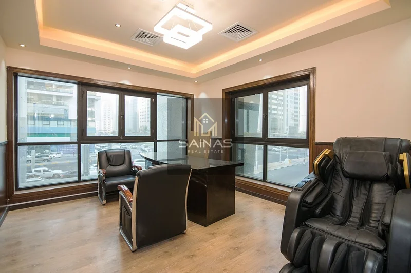 Fitted Office Spaces | Attached Washroom & Pantry62867808380803111