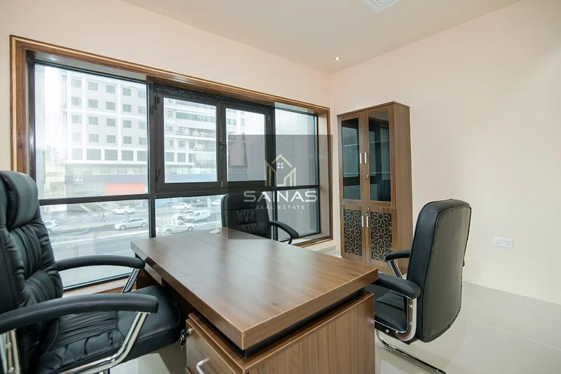 Fitted Office Spaces | Attached Washroom & Pantry62867808380803113