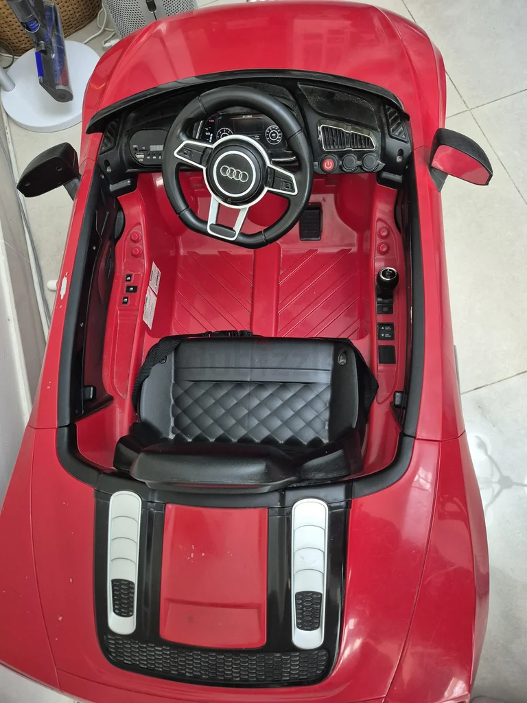 Audi R8 Sport Car for Kids with Charger and Remote62863823545474113