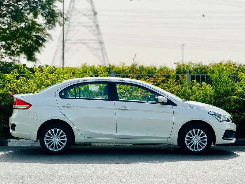 SUZUKI CIAZ | MANUAL | FULL SERVICE HISTORY |  GCC SPECS | YEAR 2024 | LOW MILEAGE | 1000 KMS ONLY !63135973639170112