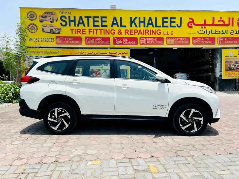 Toyota Rush // Gcc space // Model 2019 // Good conditions63165692813314112