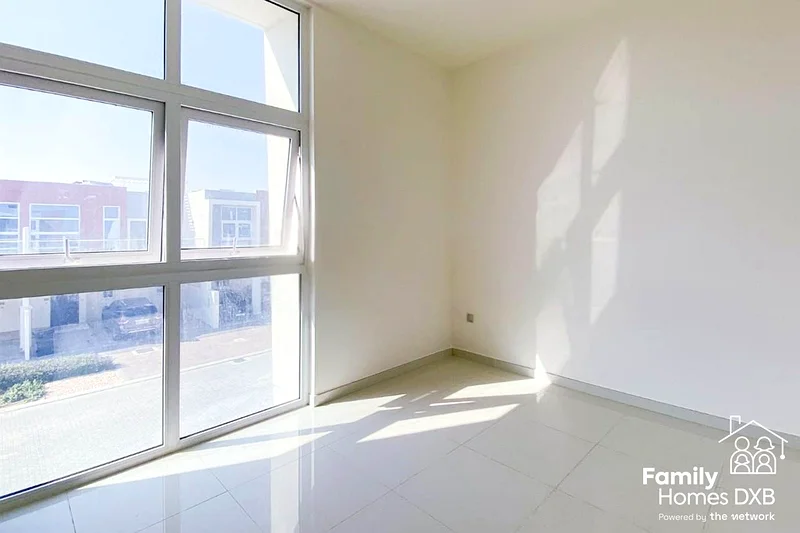 Furnished | Vacant Now | Modern62890344159361113