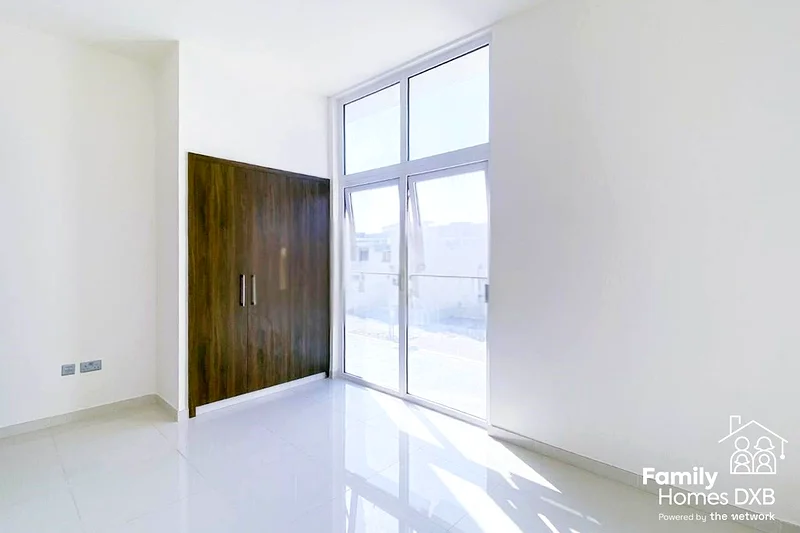 Furnished | Vacant Now | Modern62890344159361112