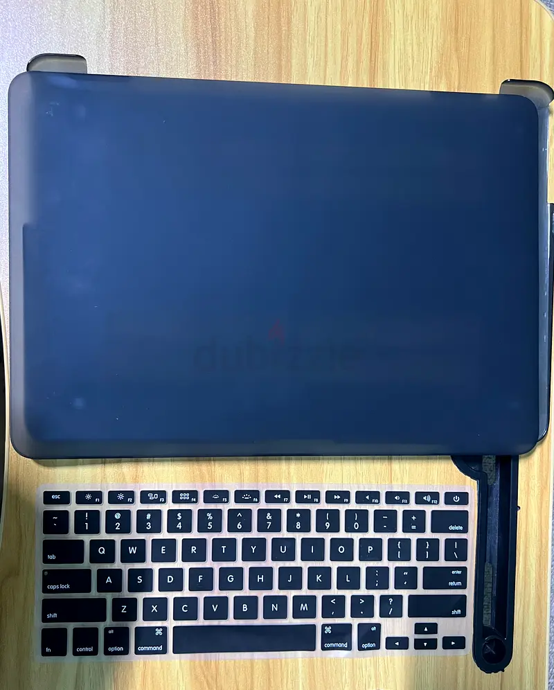 Apple MacBook Air 2017 13in  - Sleek and Powerful!63255533435649116