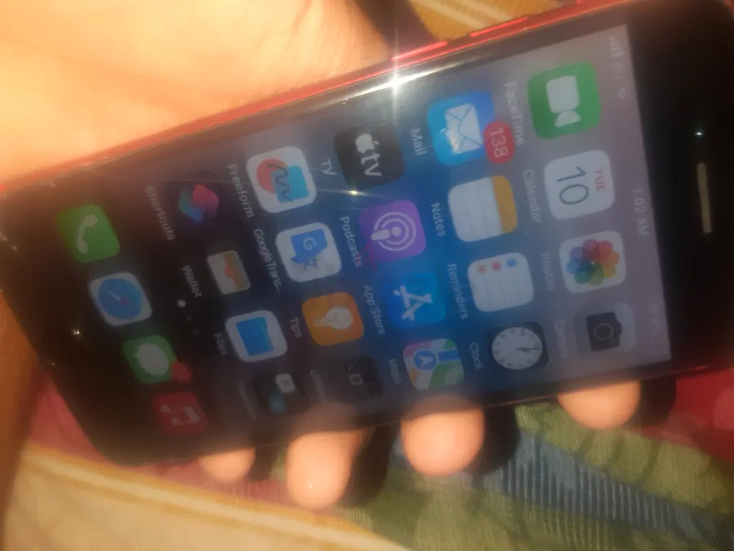 هاتف محمول آيفون 8