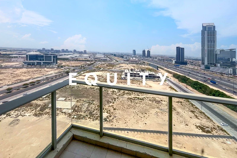 Fully Furnished | Vacant in July | 2 Parkings62890343804035111