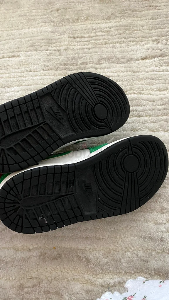 Stylish Nike Air Jordan unisex Green  White Sneakers63240135111554114