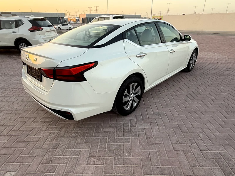 Nissan Timma S Gulf version without accidents63227775904258114