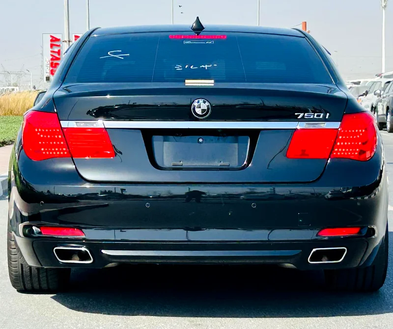 BMW 750I | 2010 | ONLY : 110417 KM | CLEAN TITLE |  JAPAN IMPORT63160610367235114
