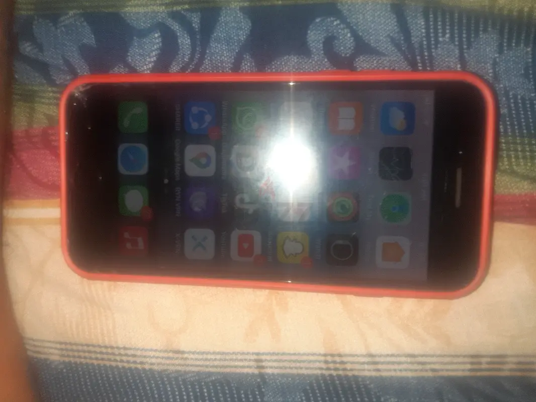 Mobile phone iPhone 863213932629123111